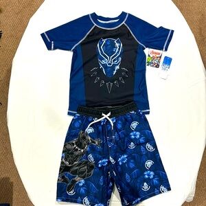 Marvel Black Panther swim and rashguard set Boys Large new